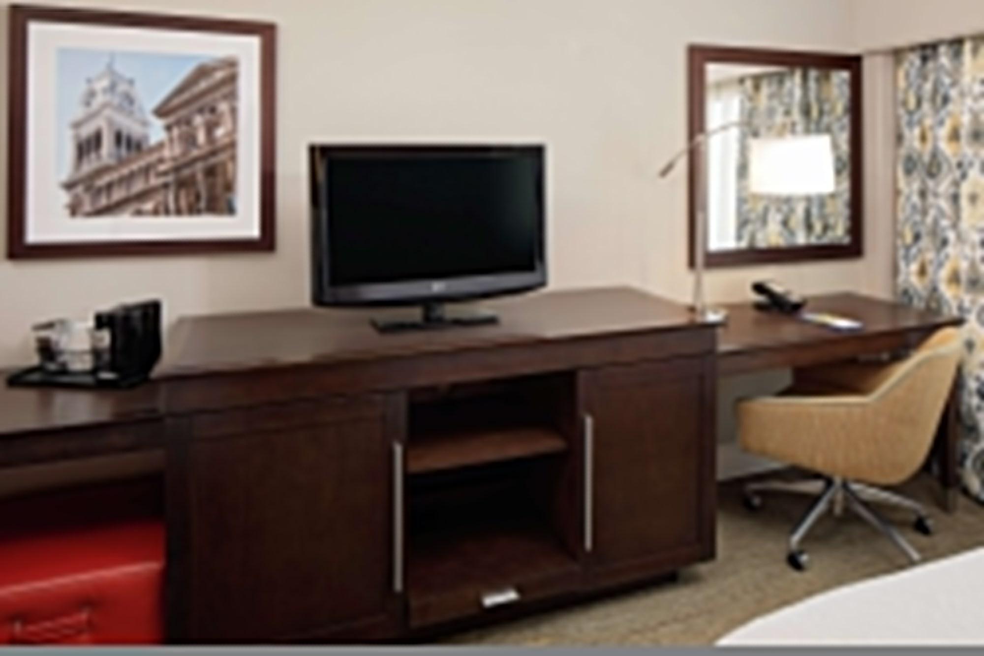 Hampton Inn Louisville Downtown Dış mekan fotoğraf