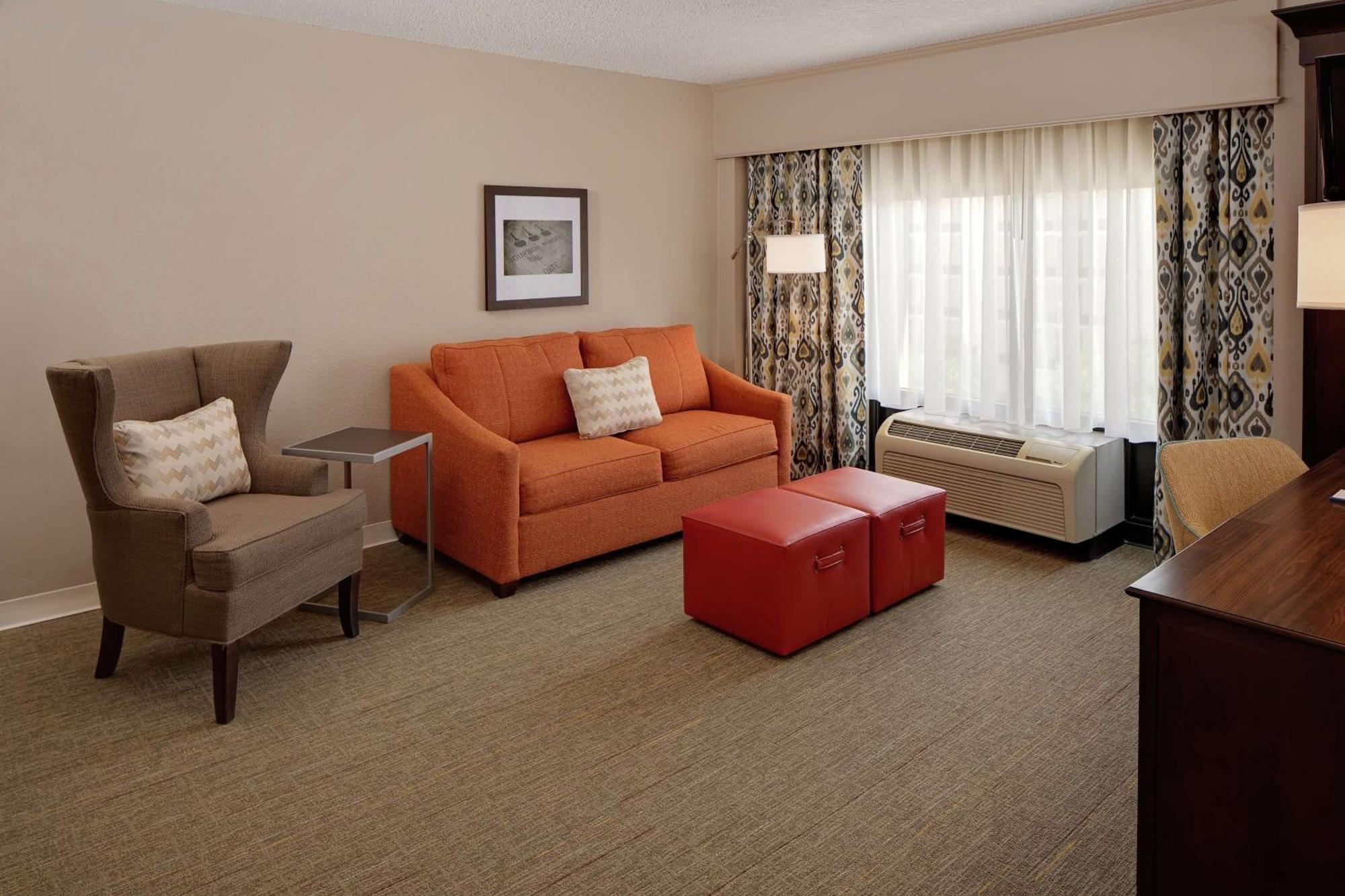 Hampton Inn Louisville Downtown Dış mekan fotoğraf