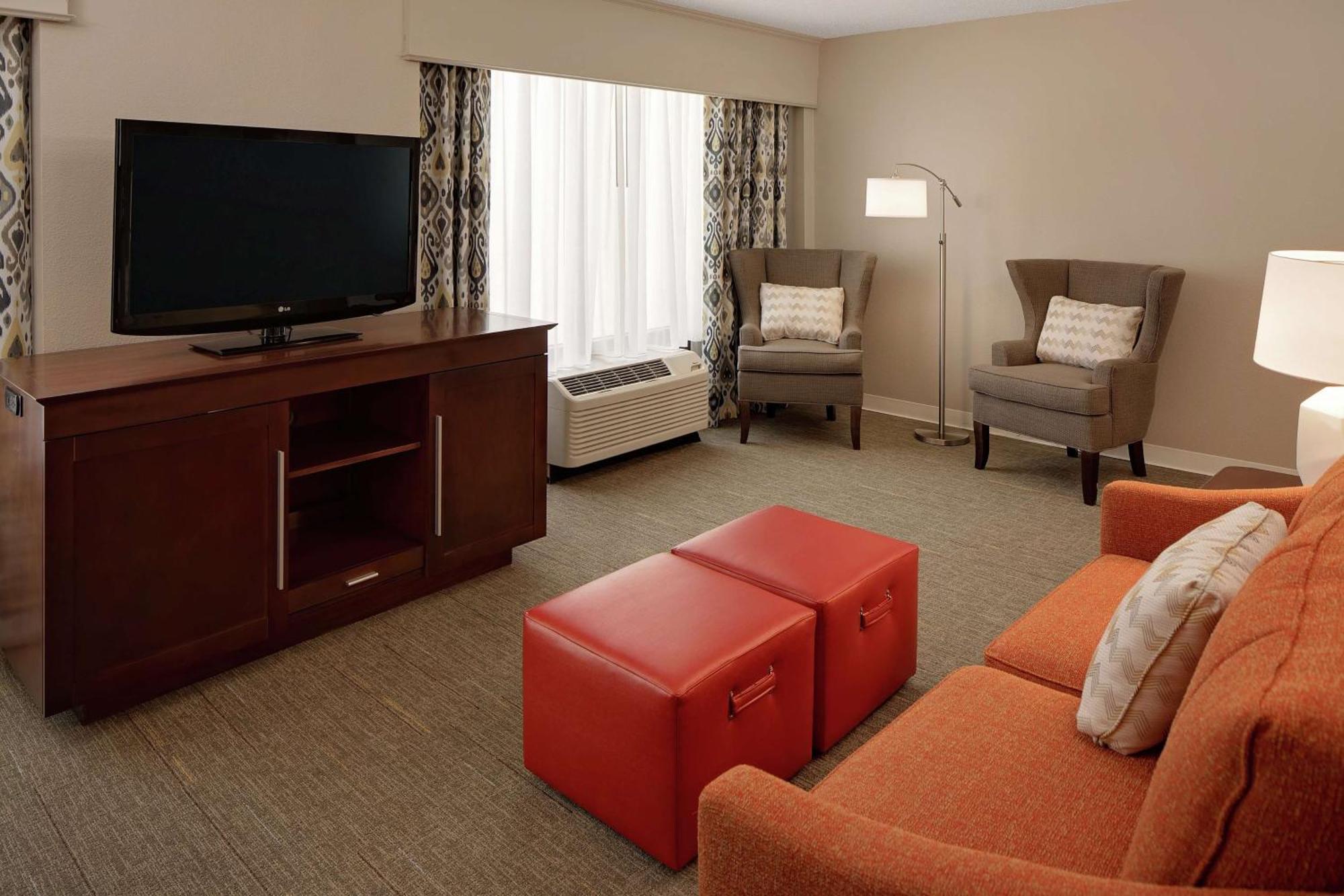 Hampton Inn Louisville Downtown Dış mekan fotoğraf