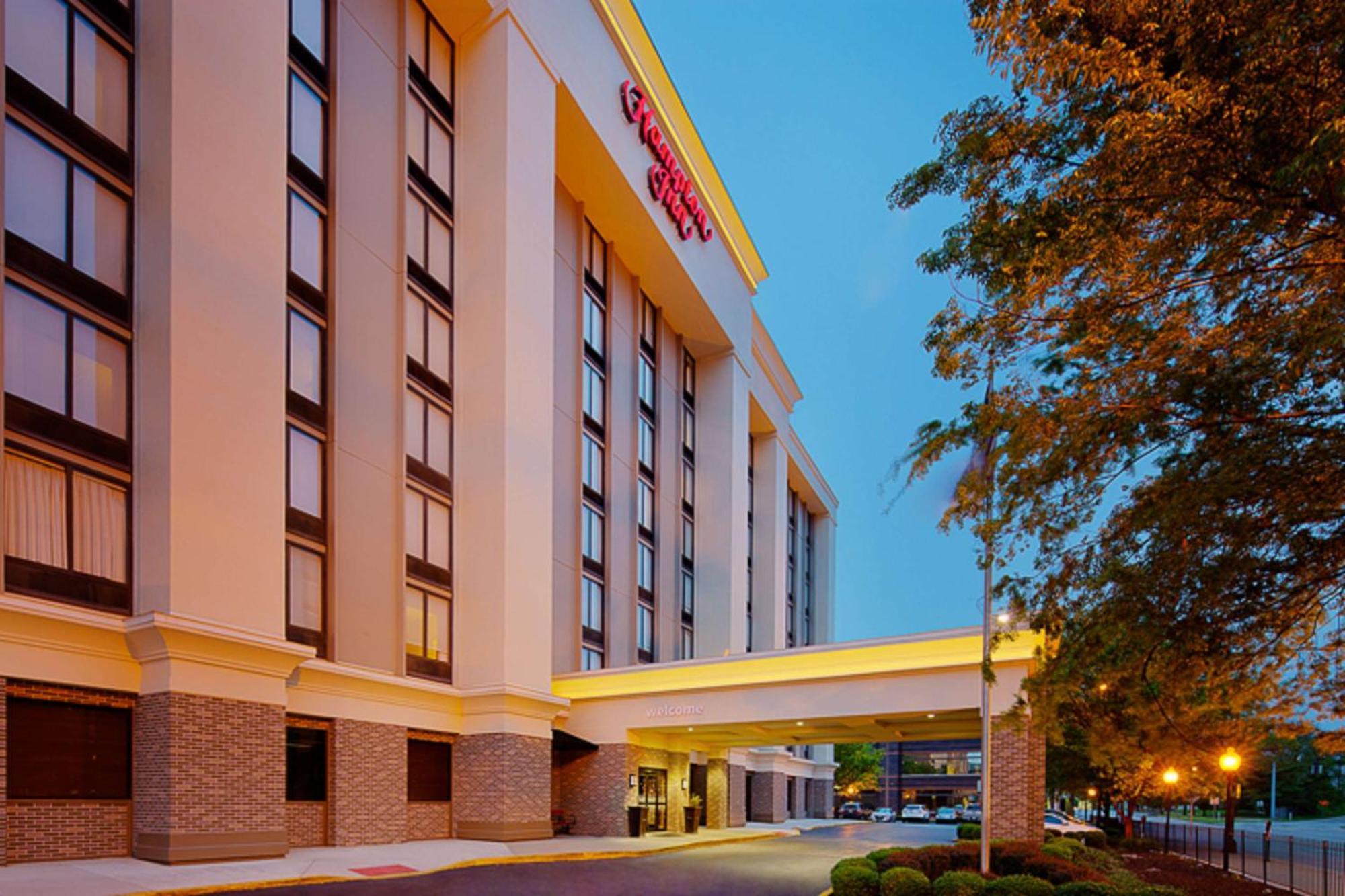 Hampton Inn Louisville Downtown Dış mekan fotoğraf