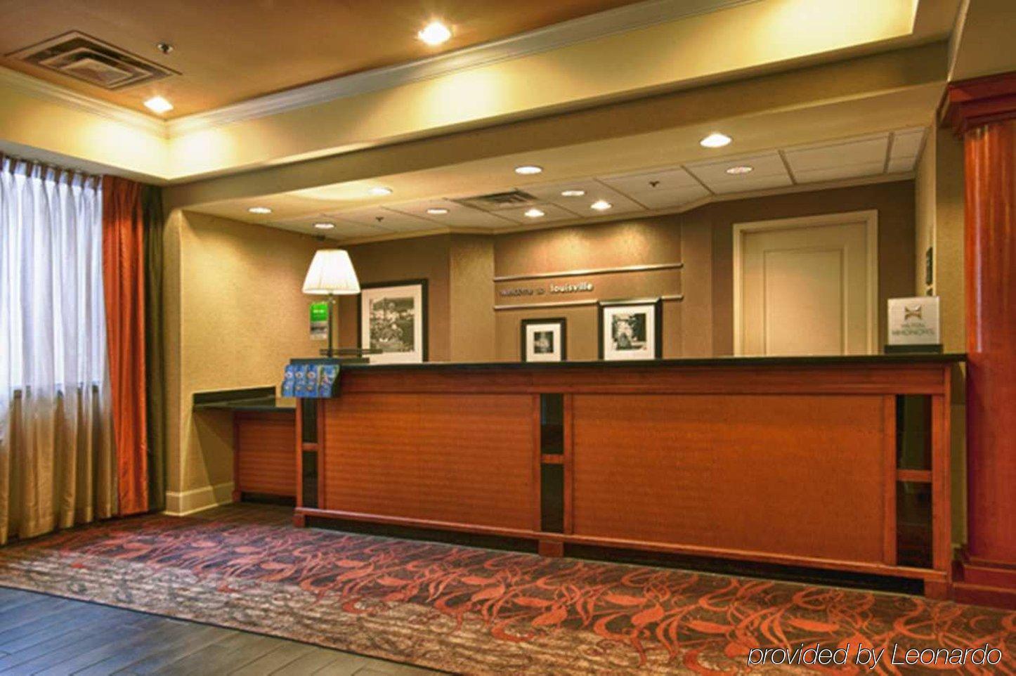 Hampton Inn Louisville Downtown İç mekan fotoğraf