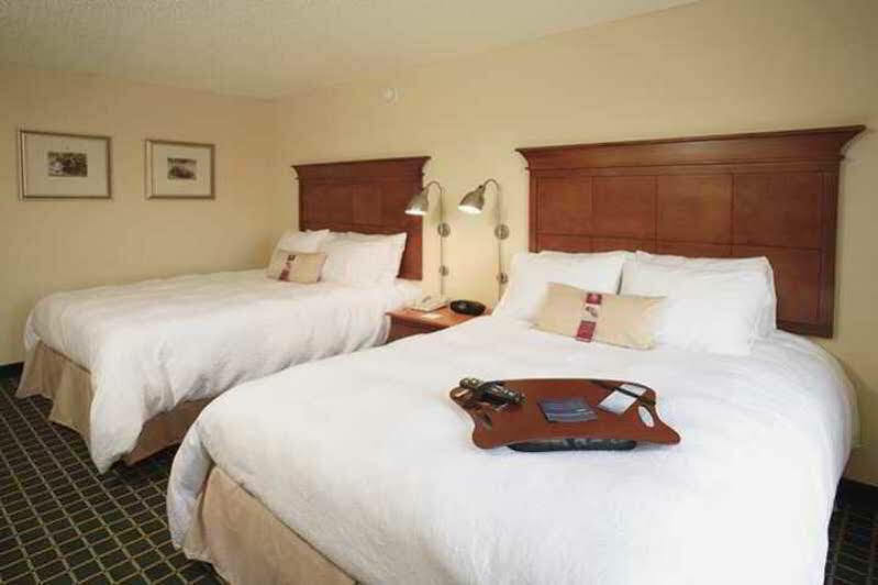 Hampton Inn Louisville Downtown Dış mekan fotoğraf